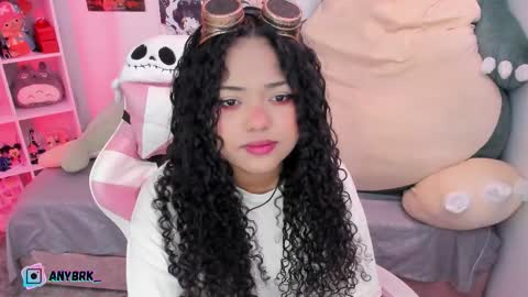 Any online show from 11-02-25, 01:52