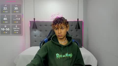 anyelotwink online show from 04-11-26, 10:36