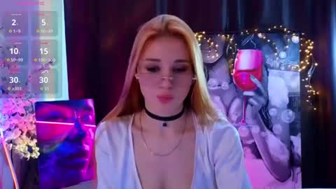 anylindsey online show from 07-06-26, 07:38
