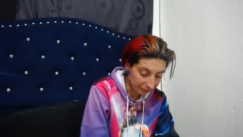 Snapshot of anyu_1306 chatting on 01-08-25, 02:25 anyu online show from 01-08-25, 02:25