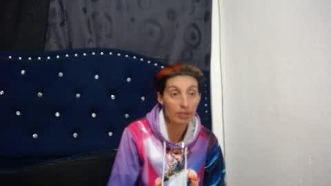 Snapshot of anyu_1306 chatting on 01-09-25, 03:36 anyu online show from 01-09-25, 03:36