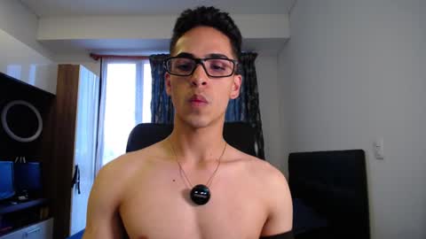 Snapshot of aodaboyy chatting on 12-29-24, 10:36 aodaboy online show from 12-29-24, 10:36
