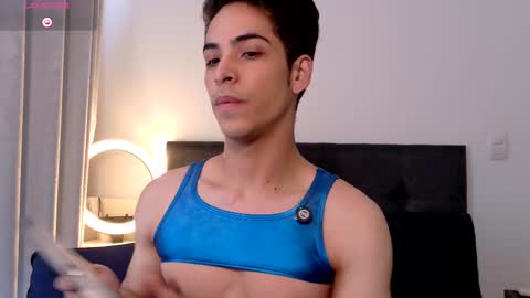 Snapshot of aodaboyy chatting on 10-04-25, 12:58 aodaboy online show from 10-04-25, 12:58
