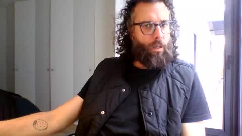 apc_3 online show from 04-10-26, 09:14