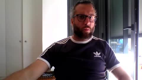 Snapshot of apc_3 chatting on 05-07-26, 10:42 apc_3 online show from 05-07-26, 10:42