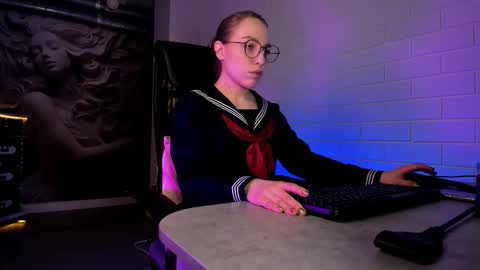 APHEX QUEEN online show from 02-09-26, 09:13