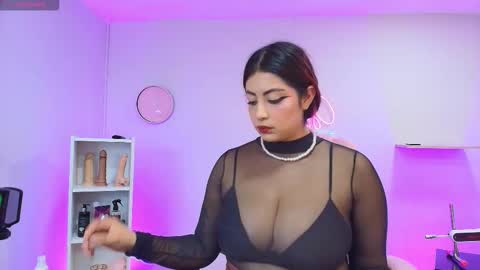 Snapshot of aphirl__ chatting on 10-21-25, 08:09 Aphirl online show from 10-21-25, 08:09