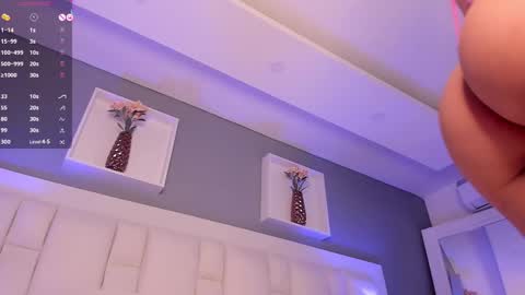 Snapshot of aphrir chatting on 12-22-24, 12:28 Nat online show from 12-22-24, 12:28