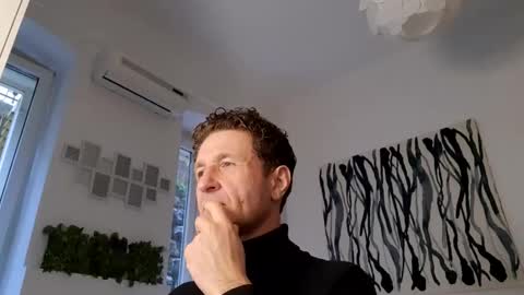 Snapshot of apollobest77 chatting on 02-12-26, 08:09 apollobest77 online show from 02-12-26, 08:09