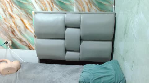 Apolo online show from 09-17-25, 06:53