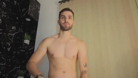 Apolo Lux  online show from 01-15-26, 02:27