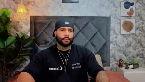 Apolo online show from 11-18-25, 08:24