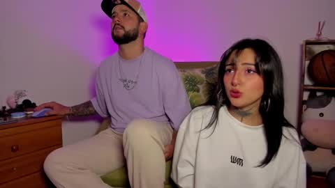 Snapshot of apolorising_ chatting on 10-16-25, 01:28 Lola Apolo online show from 10-16-25, 01:28