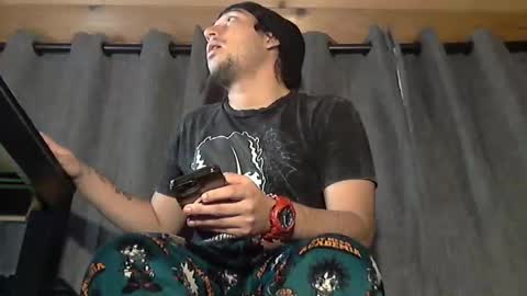 Snapshot of aponthier151 chatting on 11-18-25, 06:51 aponthier151 online show from 11-18-25, 06:51