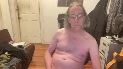 Snapshot of apostrphy chatting on 01-31-25, 12:06 Apostrphy online show from 01-31-25, 12:06