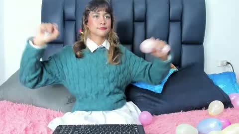 sofi y kevin online show from 05-25-26, 01:06
