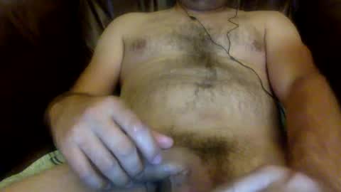 Snapshot of applesauce1584 chatting on 06-25-26, 05:12 Display Name online show from 06-25-26, 05:12