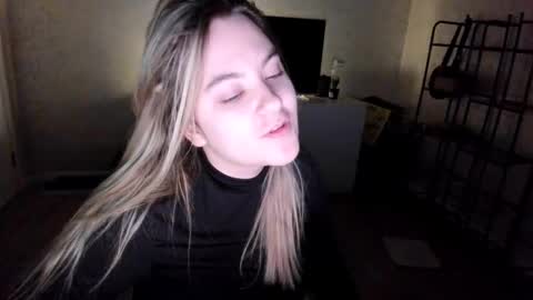 appleyummybuns online show from 10-29-25, 12:51