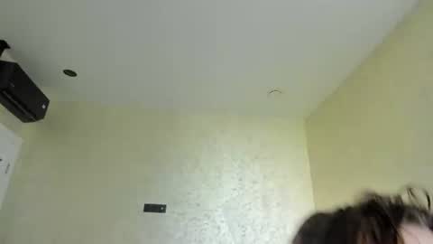 Snapshot of appleyummybuns chatting on 07-18-26, 05:22 appleyummybuns online show from 07-18-26, 05:22