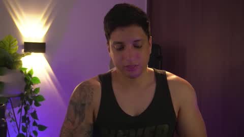 Snapshot of appolo_allen chatting on 02-18-25, 06:48 insta appolo master online show from 02-18-25, 06:48