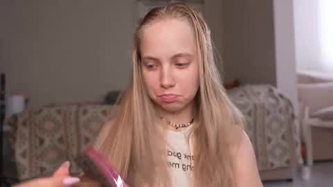  REYNA  my friend   online show from 07-25-26, 04:04