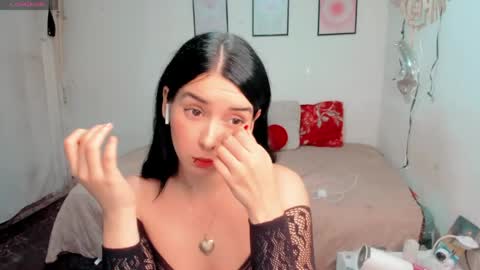Snapshot of aprettyface1 chatting on 05-25-26, 09:21 aprettyface1 online show from 05-25-26, 09:21