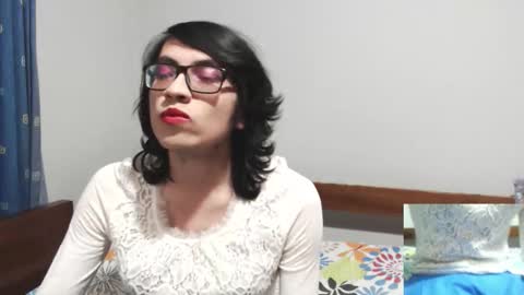 Snapshot of april1999350209 chatting on 10-13-25, 05:51 april1999350209 online show from 10-13-25, 05:51