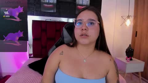 Snapshot of april1_sc chatting on 02-20-25, 02:35 April SC online show from 02-20-25, 02:35