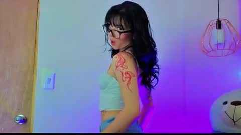   online show from 06-10-26, 12:04