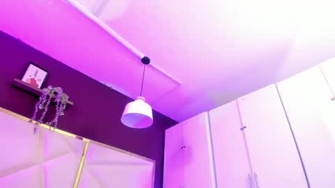 April online show from 10-20-25, 11:32