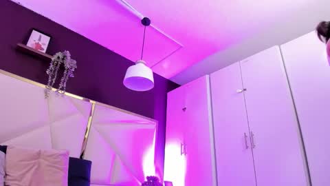 April online show from 02-05-26, 11:59