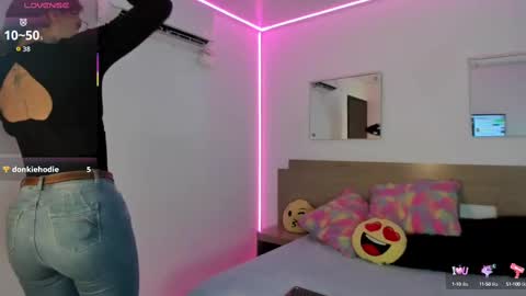  April  online show from 09-18-25, 12:51