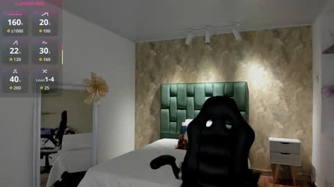  April  online show from 11-19-25, 12:05