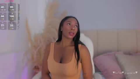 Snapshot of april_ebony18_ chatting on 07-21-26, 10:39 April online show from 07-21-26, 10:39