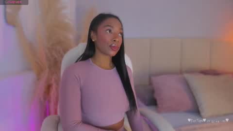 Snapshot of april_ebony18_ chatting on 07-27-26, 10:44 April online show from 07-27-26, 10:44