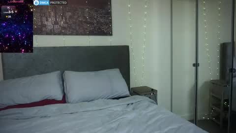 April Flix online show from 03-05-25, 12:00