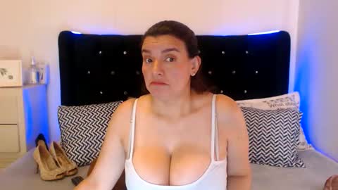April online show from 06-07-26, 04:00
