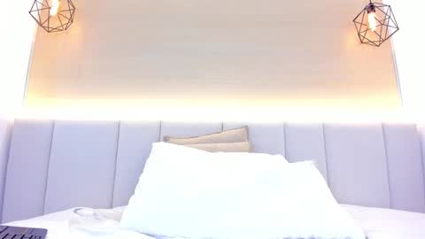 April online show from 02-15-26, 07:51