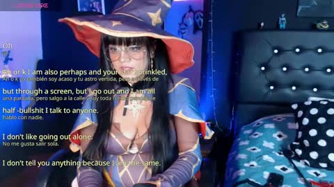 Snapshot of aprildol chatting on 03-03-25, 10:49 lucy online show from 03-03-25, 10:49