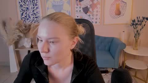 April. All year round.  online show from 09-27-25, 01:38