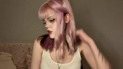 Alice D online show from 05-17-26, 08:27