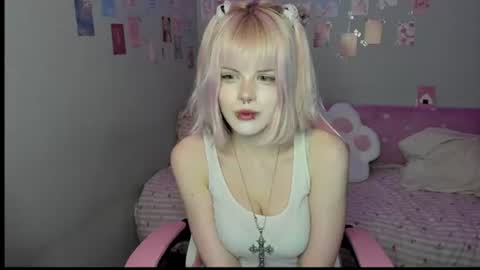 Snapshot of aprilspark chatting on 07-12-26, 08:55 Alice D online show from 07-12-26, 08:55
