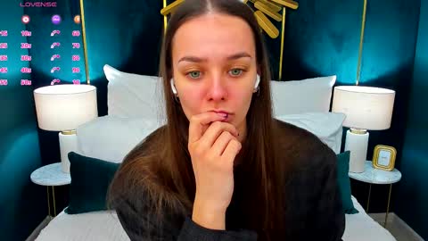 April online show from 02-08-26, 06:06