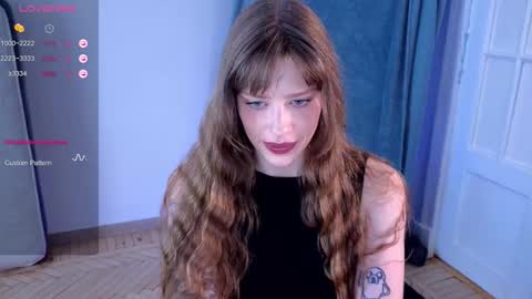 Snapshot of aqua_sultry chatting on 10-31-25, 11:22 aqua_sultry online show from 10-31-25, 11:22