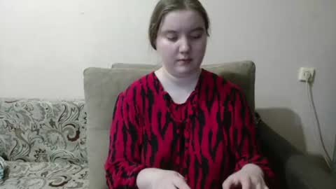 Josefin online show from 06-14-26, 04:31