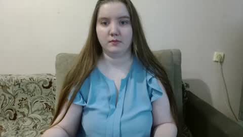 Josefin online show from 06-15-26, 04:36