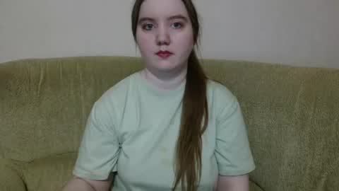Josefin online show from 06-18-26, 01:17