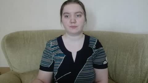 Josefin online show from 07-06-26, 12:40