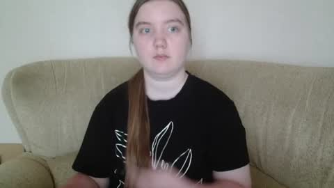 Josefin online show from 07-09-26, 04:38