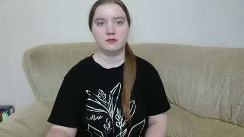 Josefin online show from 07-20-26, 05:00